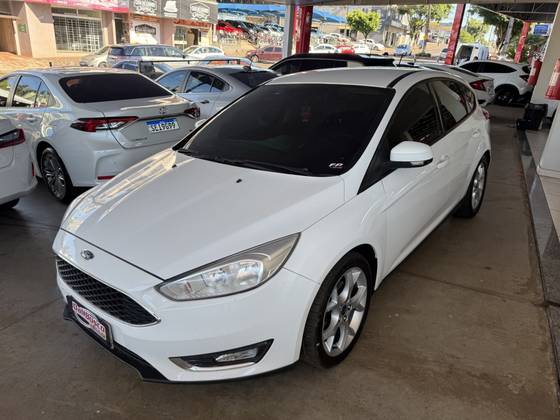 FORD FOCUS 2.0 SE 16V FLEX 4P POWERSHIFT